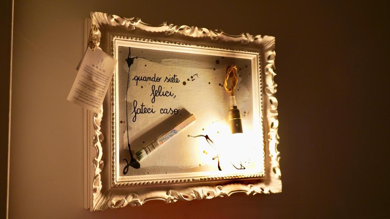 Bed Art Relaxing Suite - Appartamento Con Sauna Happiness Suite Gallery San Benedetto del Tronto Extérieur photo